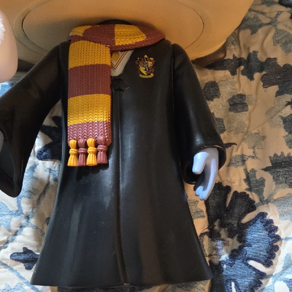 HUGE Funko Pop! 18 Inch Harry Potter with Hedwig Super Sized Pop! Vinyl Figure - Picture 3 of 13
